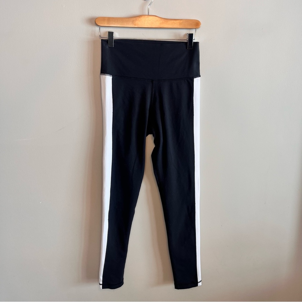 TNA High Waisted Black Stripe Leggings M